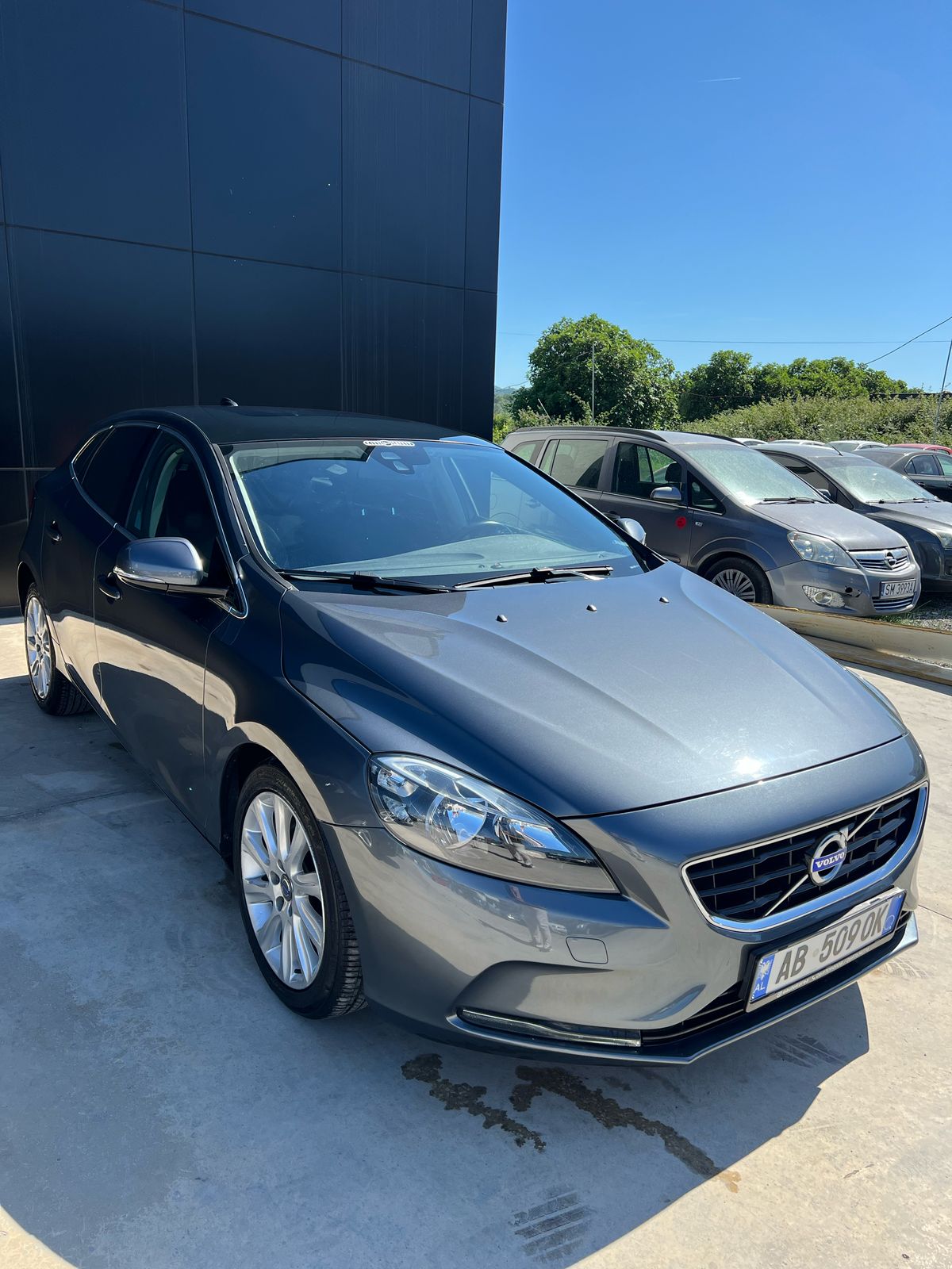 Volvo V40